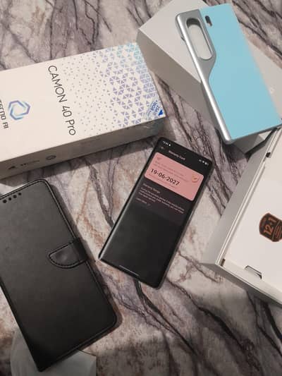 Tecno CAMON 40 Pro