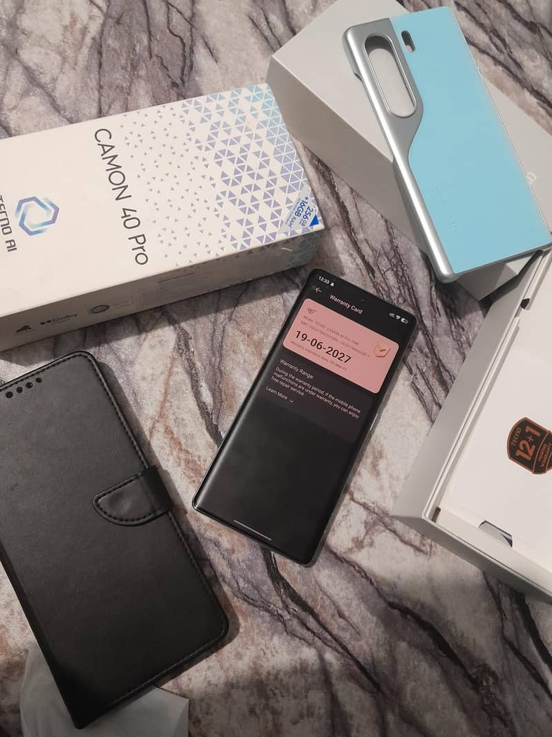 Tecno CAMON 40 Pro 0