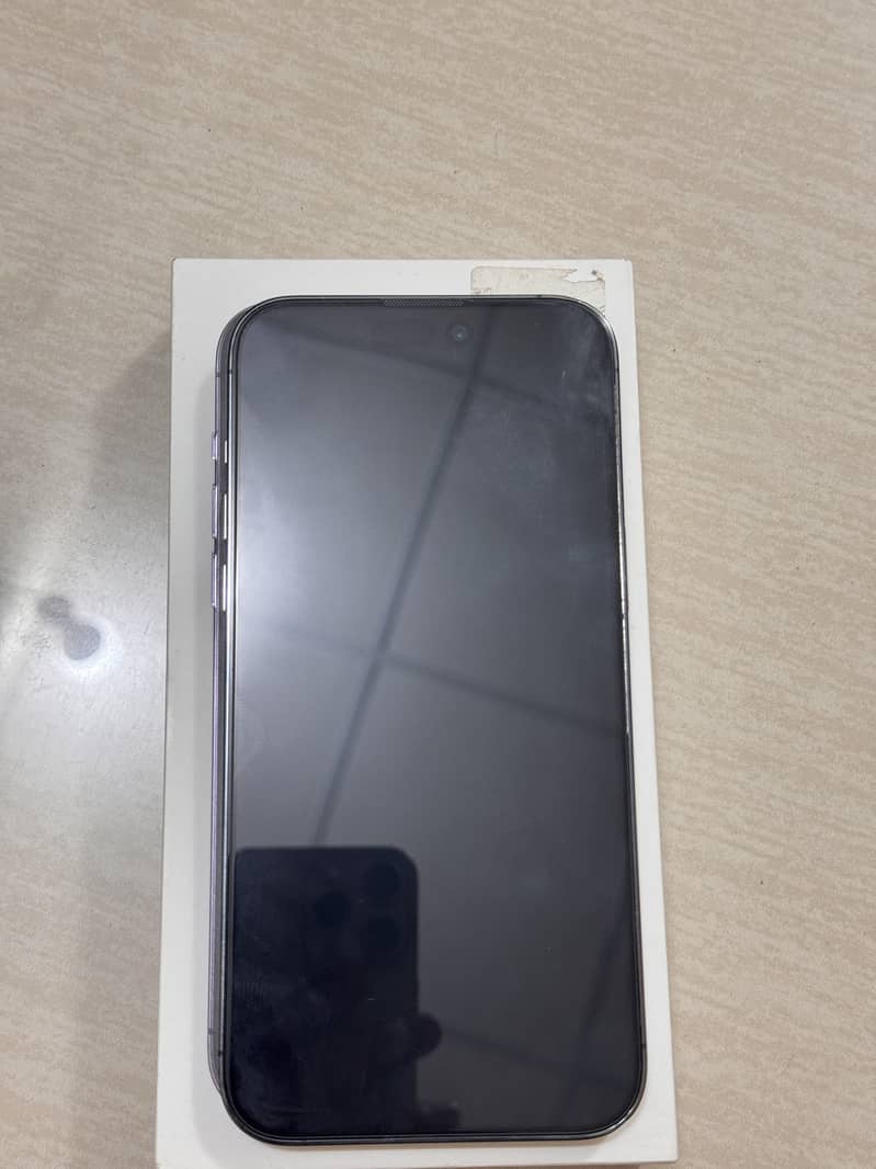 Apple iPhone 14 Pro Max 0