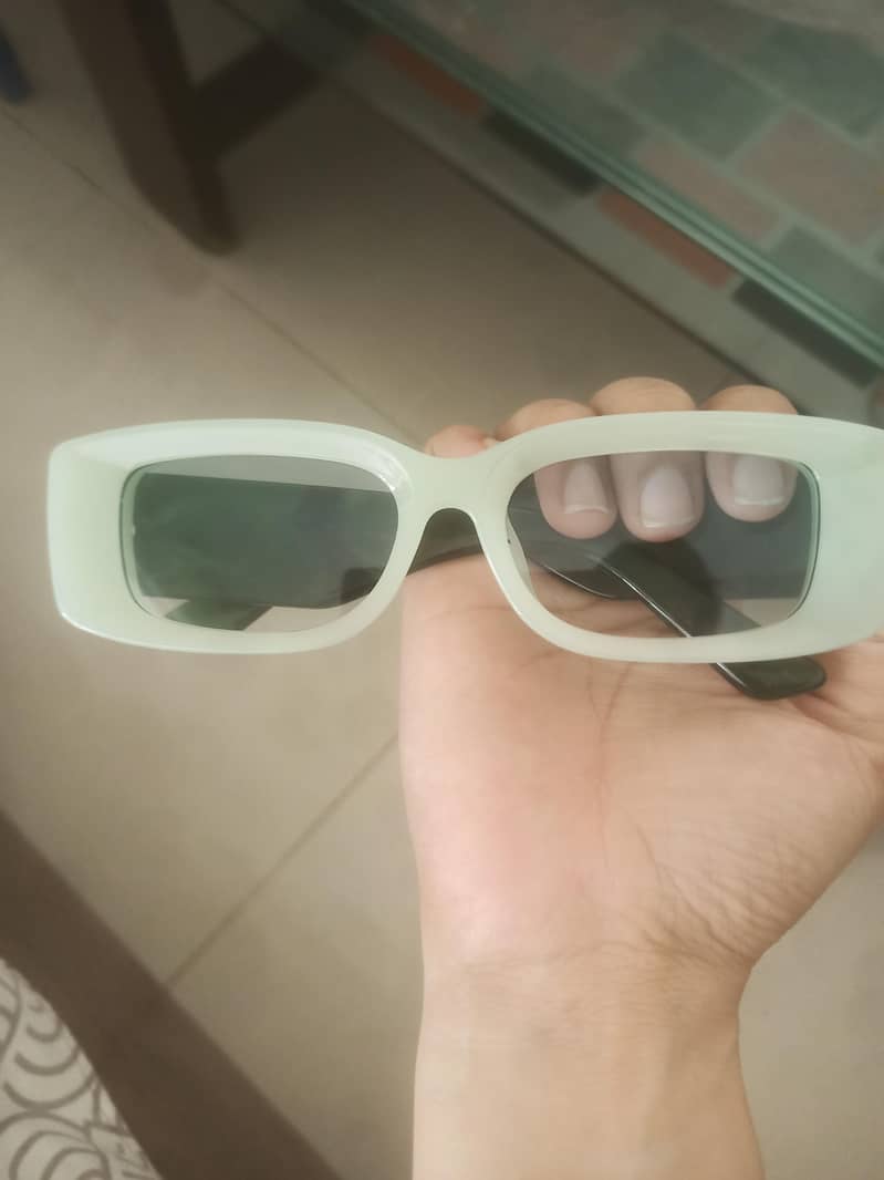 sunglasses 0