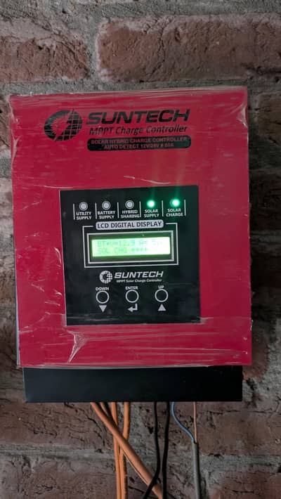 SUNTECH MPPT Solar Hybrid Charge Controller 80A 100 percent working