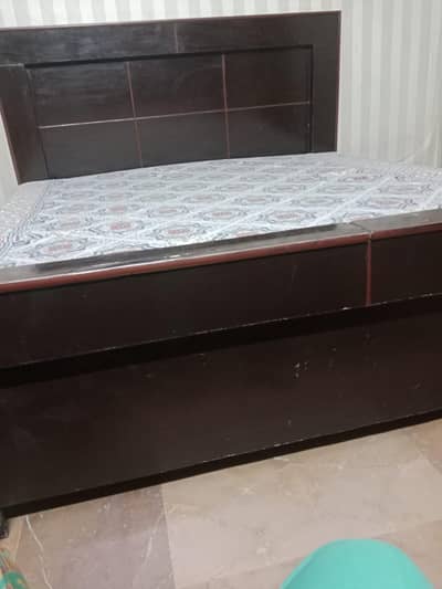 I want to sell my bed