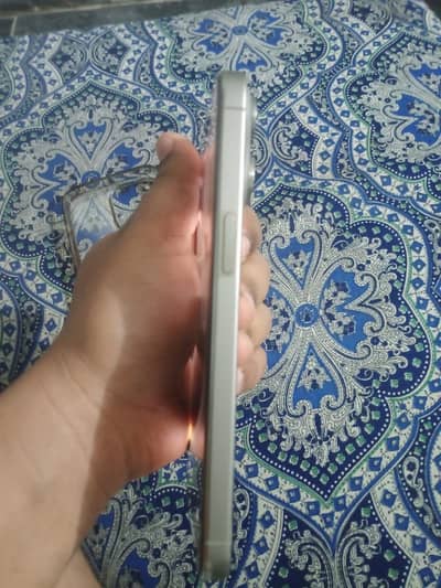 IPhone 15 Pro Max non pta