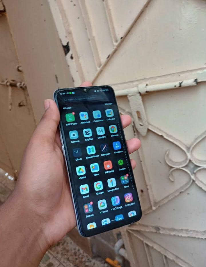 OPPO A16 0