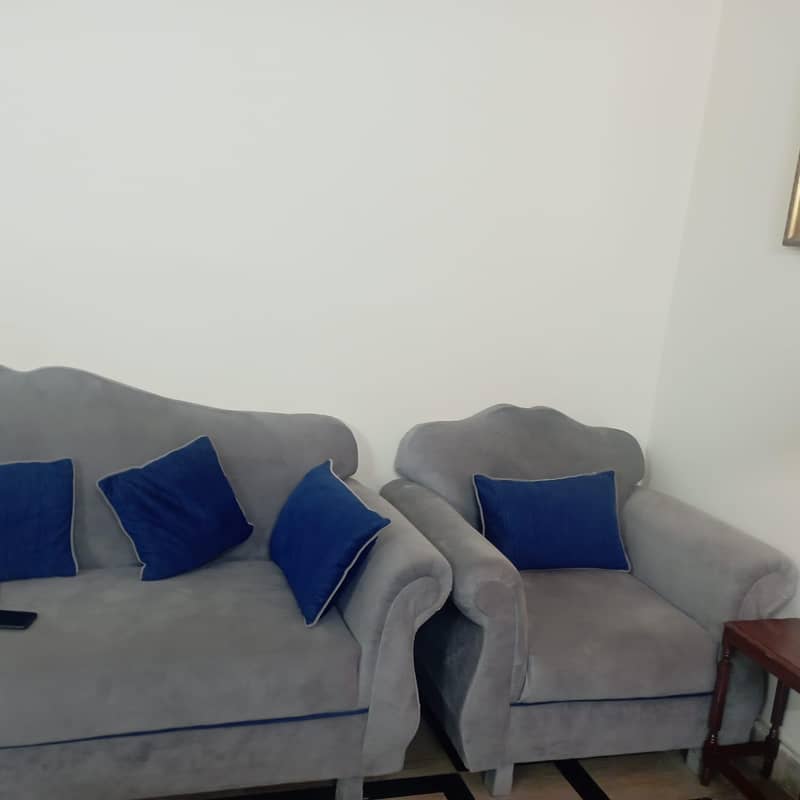 7 seater sofa set 0