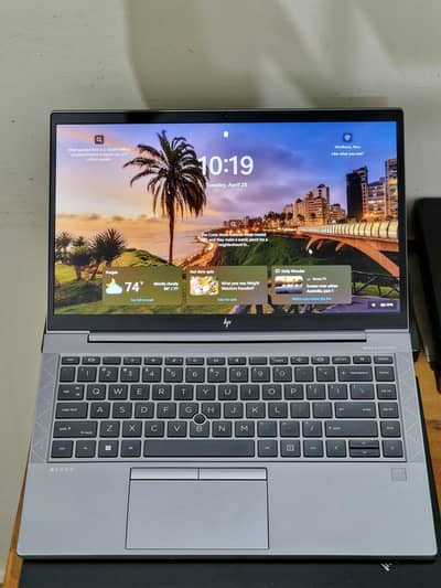 Hp Zbook Firefly G8 i7 11th Gen 16 GB Ram 512 GB Nvme SSD 14"Fhd 1080p