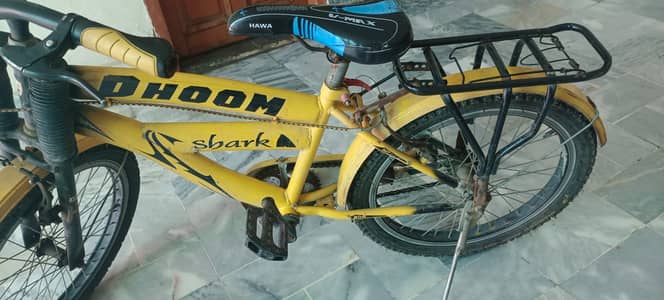 20" Kids Bicycle – Excellent Condition | New Tyres | Rs. 12,000