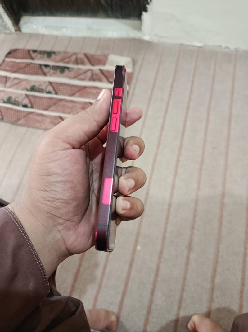 Apple iPhone 14 1