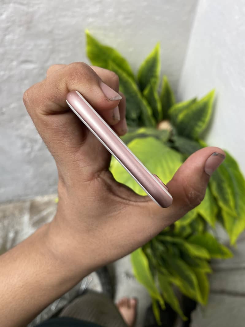iPhone 7 5