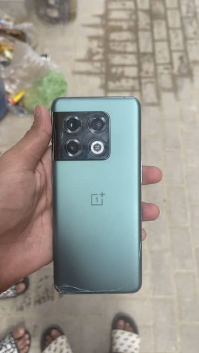 One Plus 10 Pro