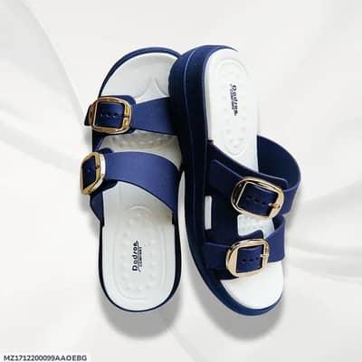 Women's Beaded Rubber Sandals Ivory Size 9(free delivery)