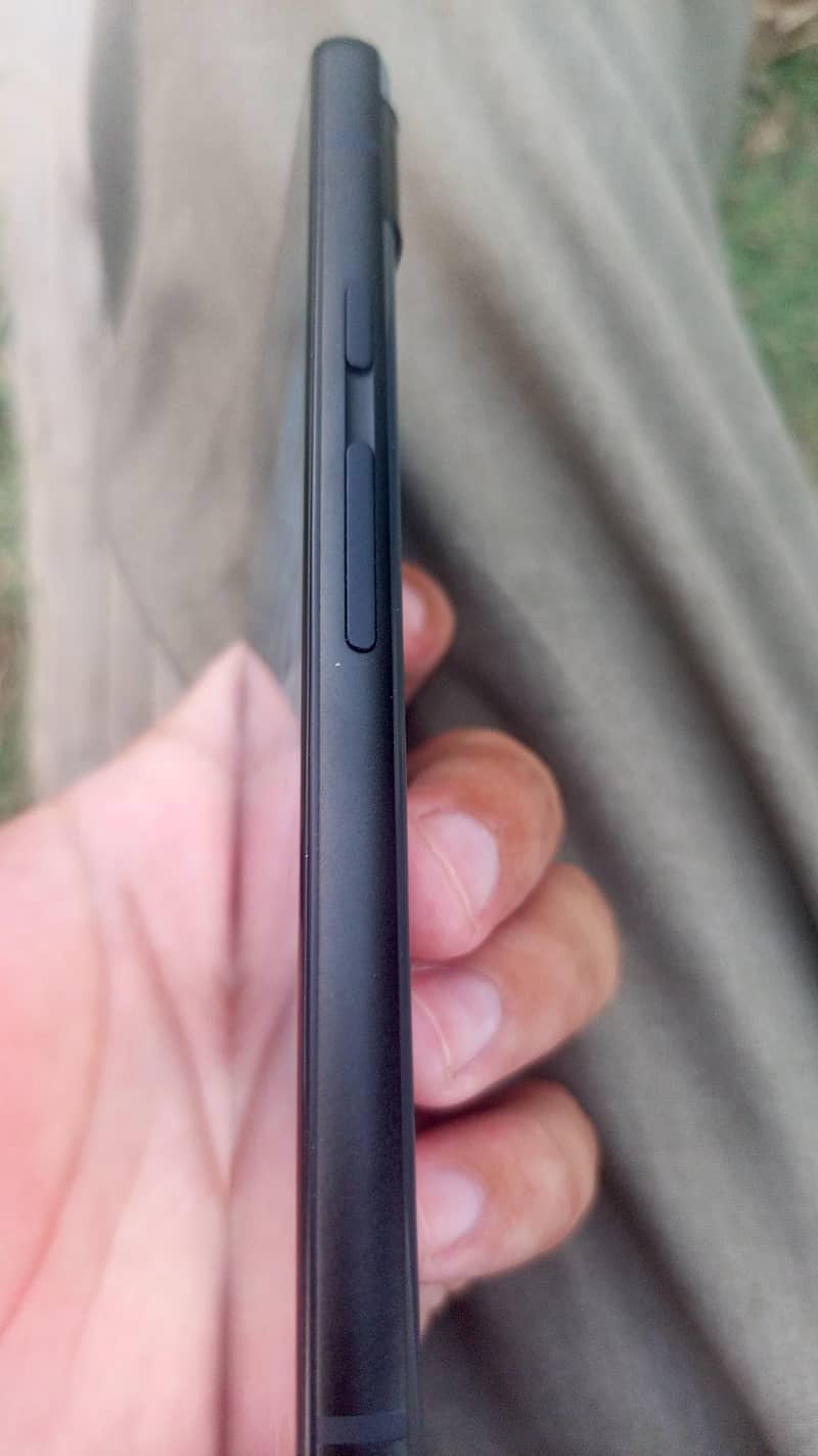 Google Pixel 6a 1