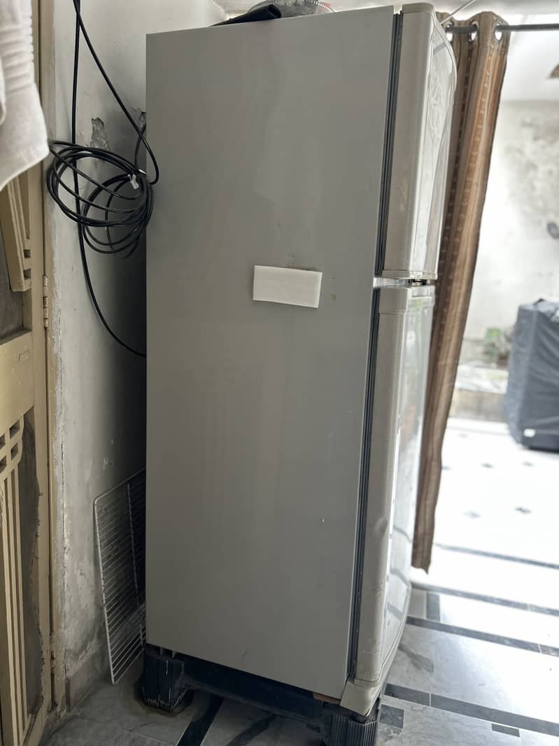 Dawlance Refrigrator 2