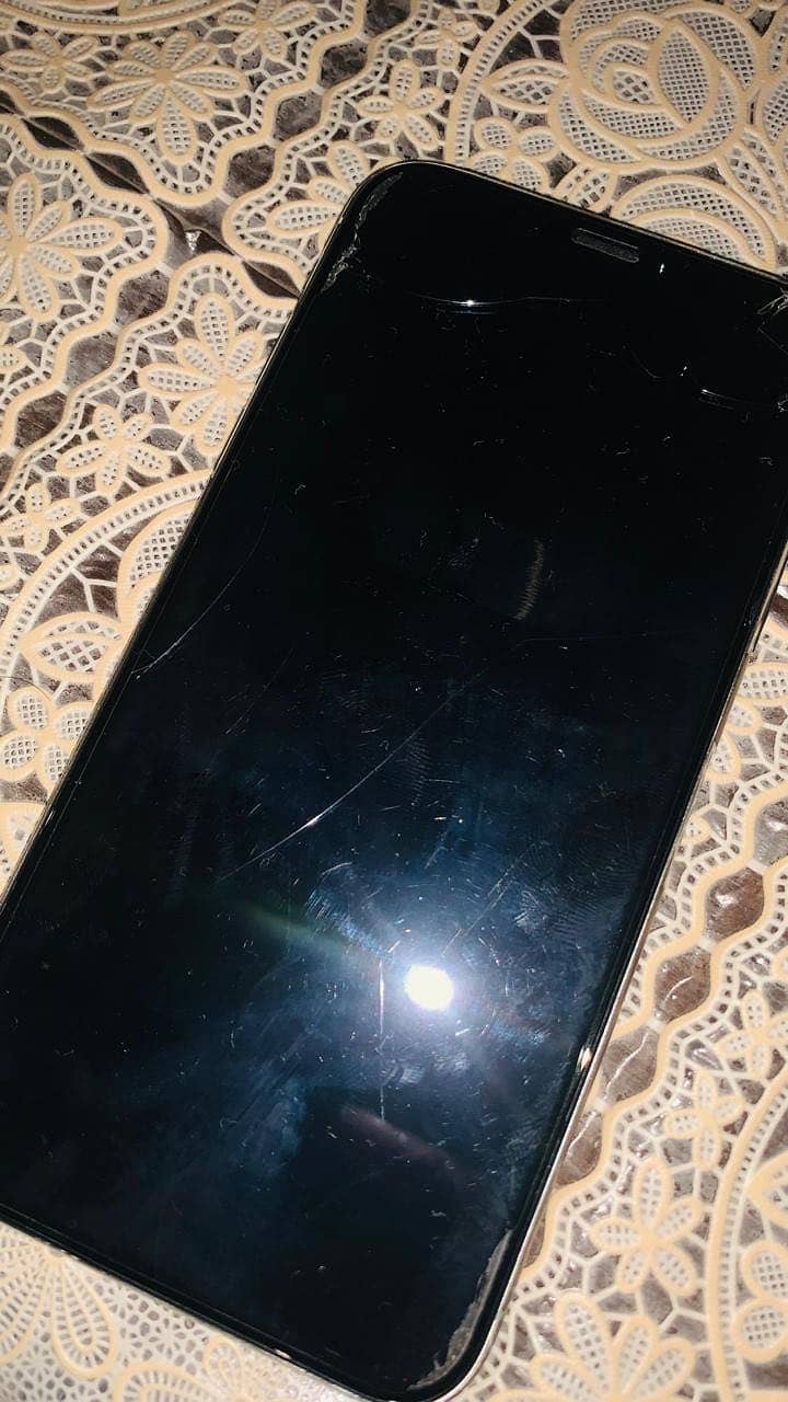 Apple iPhone X 2