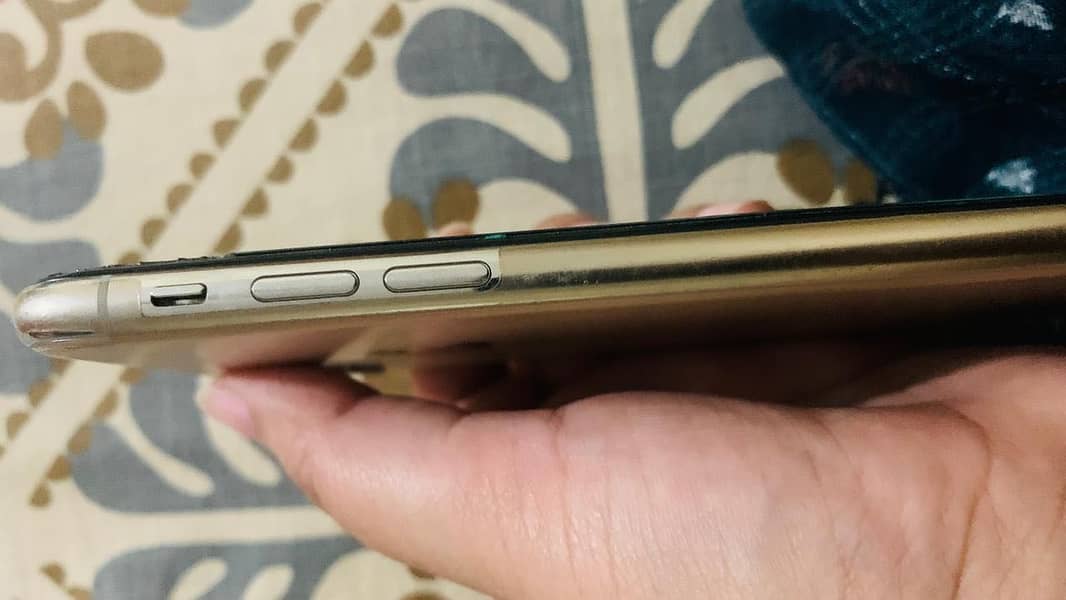 Apple iPhone X 7
