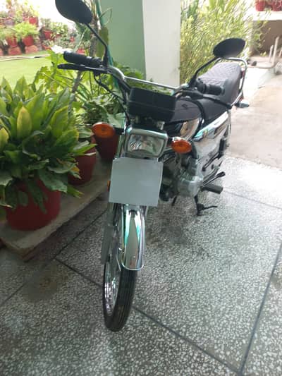Honda CG 125 . Model 2026 ( Self Start)