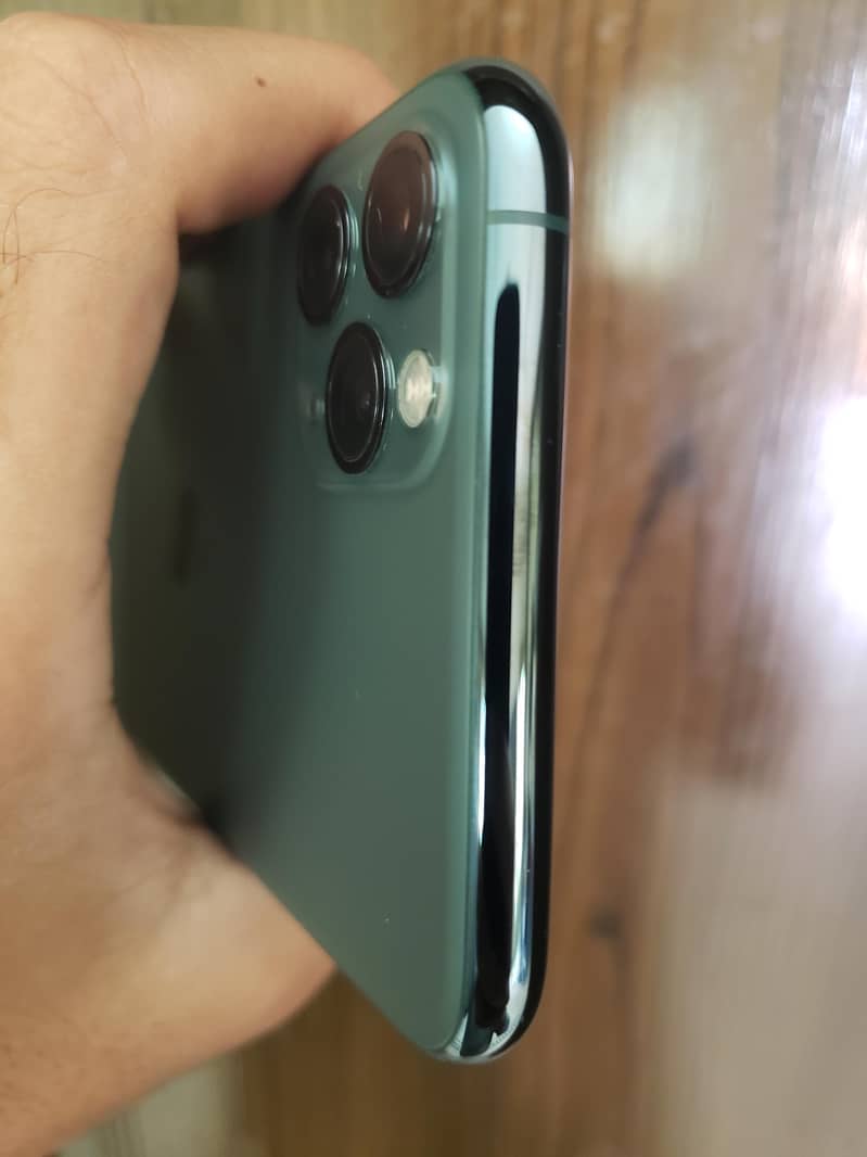 Iphone 11 pro max 7