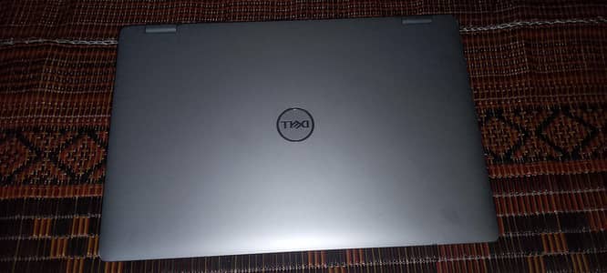 Dell latitude 5310 2 in 1. core i5 10th generation urgently sale