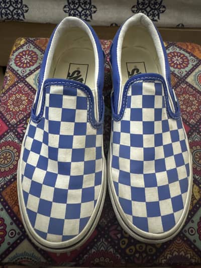 Original Vans US size 4 (EUR 35)