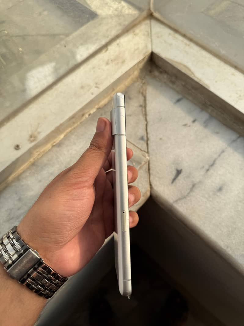 Google Pixel 7 3