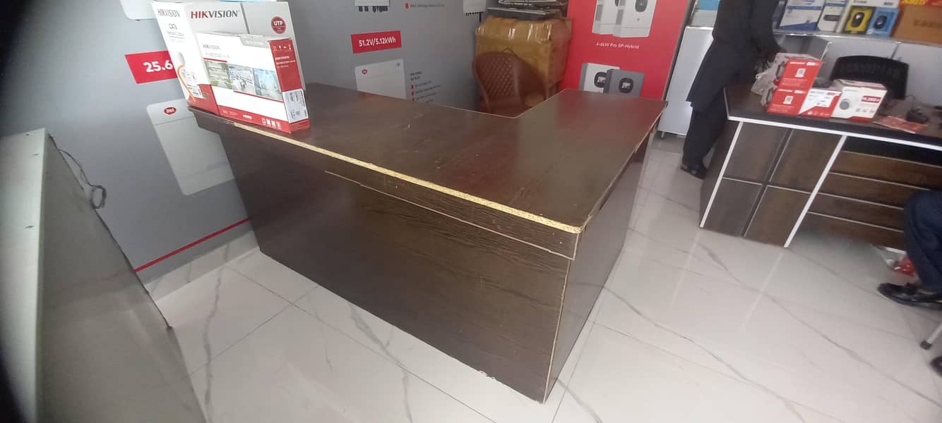 Office table 0