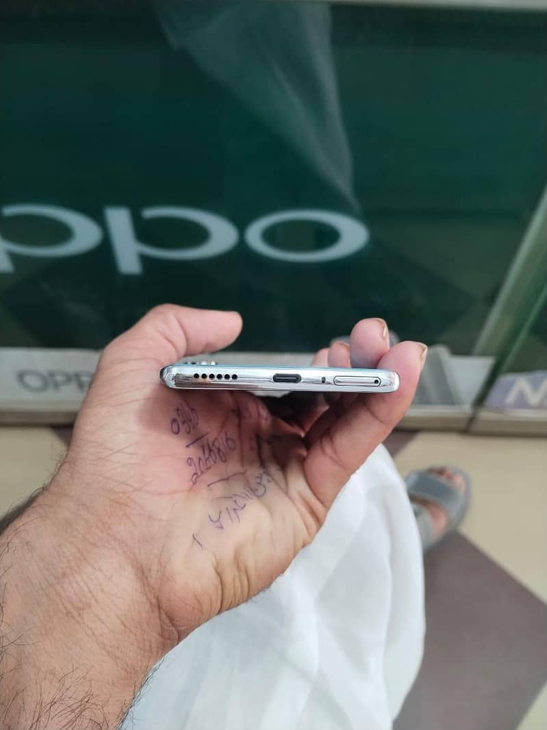 tecno camon 40 pro 6