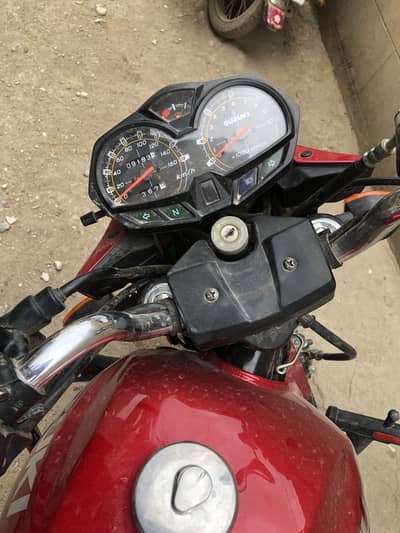 Suzuki GR 150 Red Color