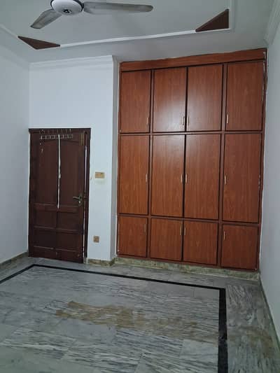 House for rent 5 Marla 2.5 story in ghauri town phase 4a isb