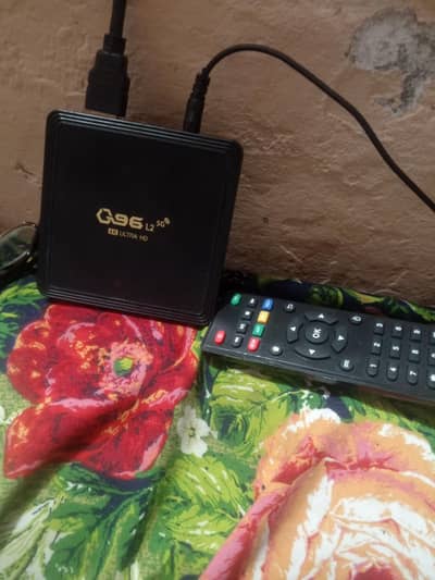 Android TV box with complete accessories