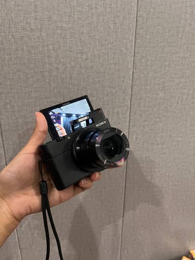 Sony TX100 Mark V