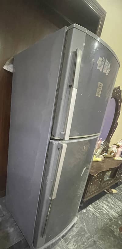 Dawlance fridge in excellent working condition