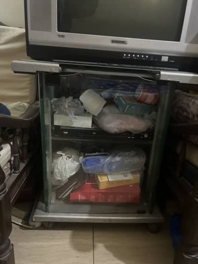 Tv and trolly for sale