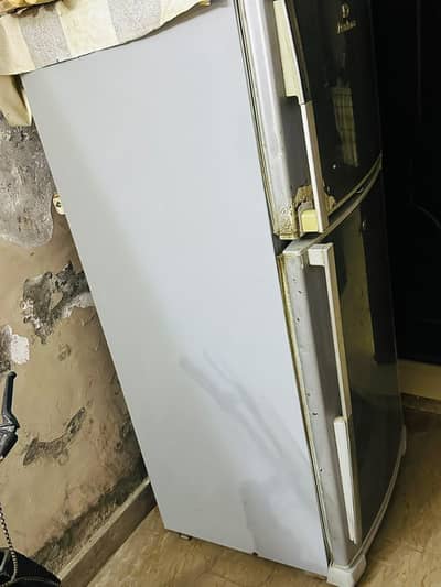 Dawlance Refrigerator big size