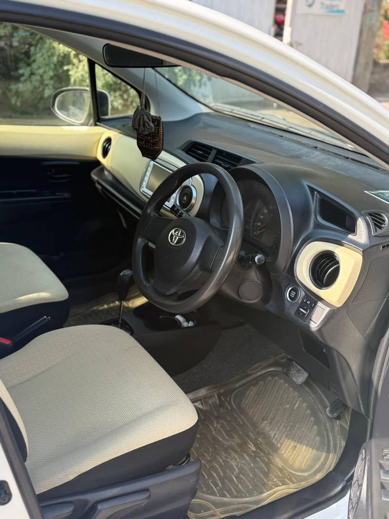 vitz 2012 push start 5