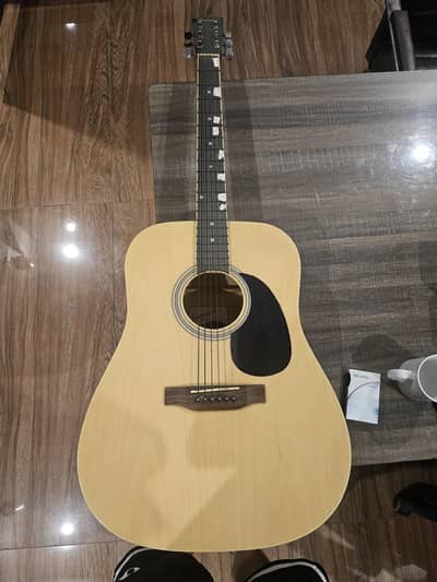 guitar (almost new)
