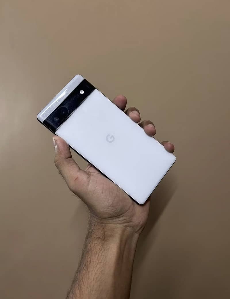 Google Pixel 6a 1
