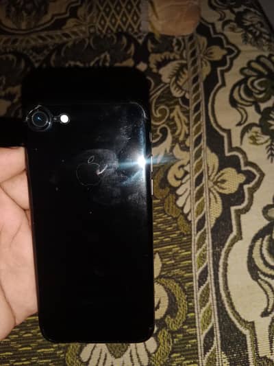 Apple iPhone 7