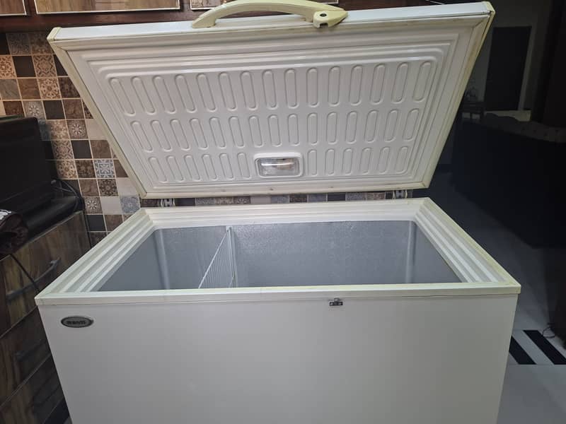 Waves Freezer 1