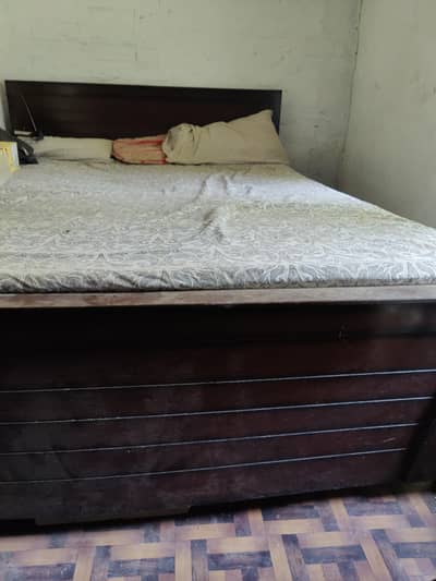 5 feet bed
