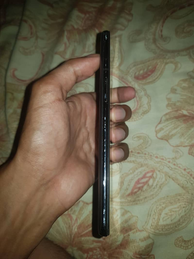 One Plus 6T 3