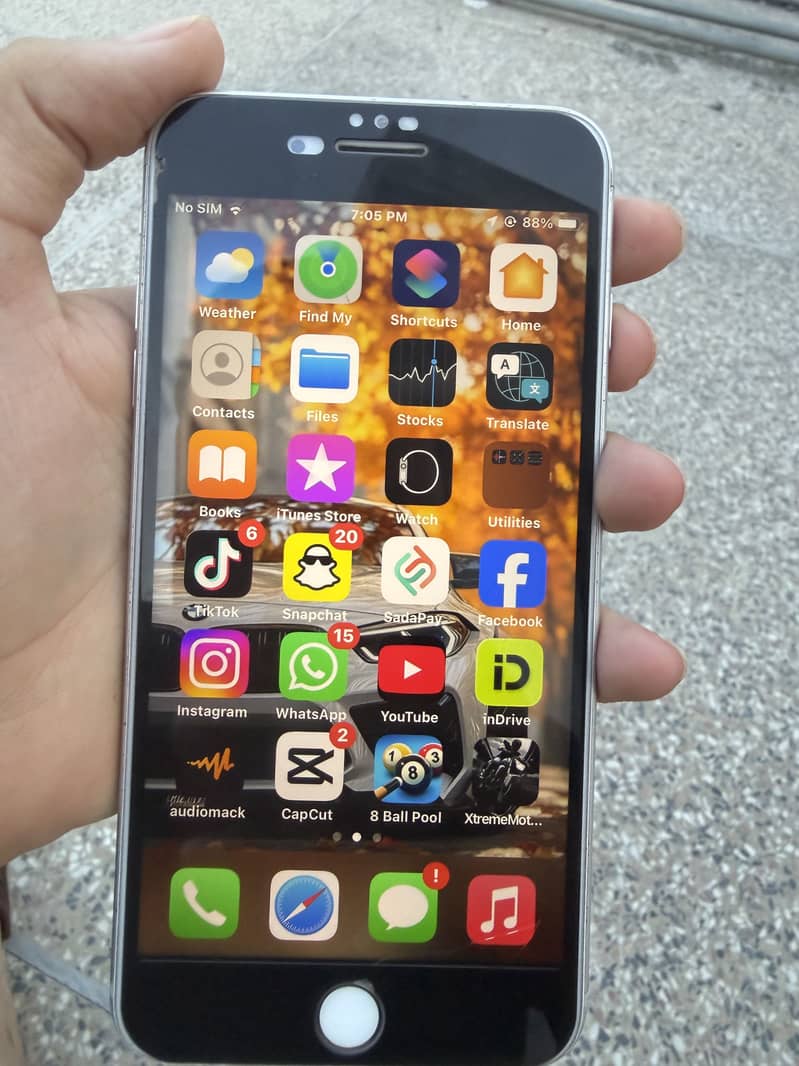 Apple iPhone 7 Plus 8