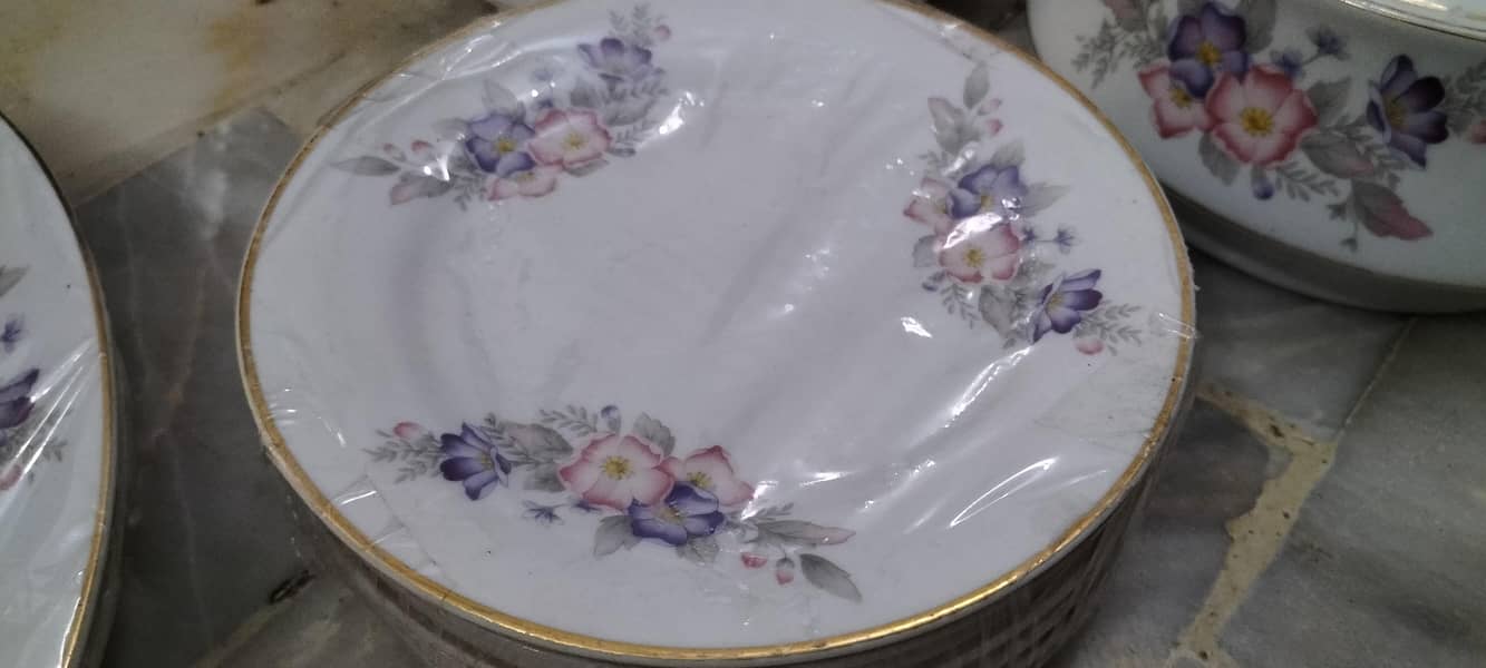 crockery 2