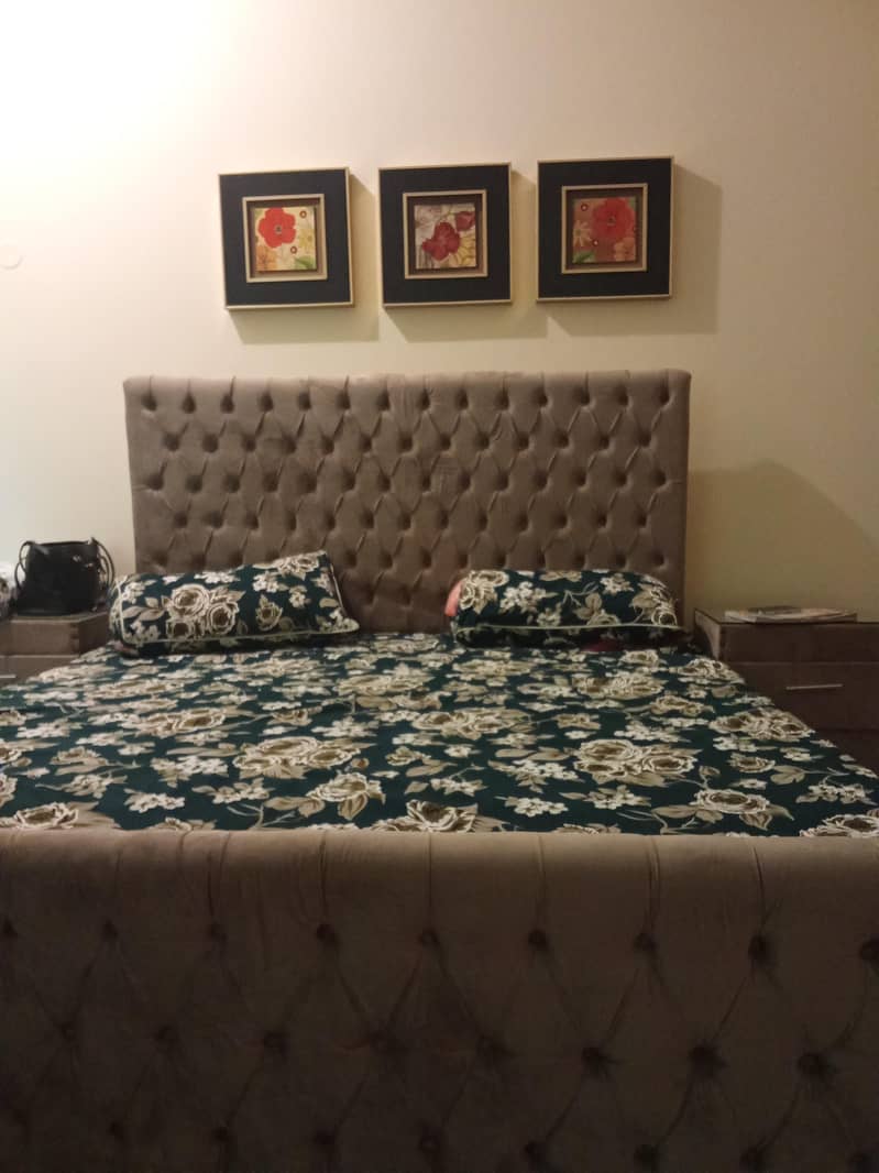 Brown bed 0