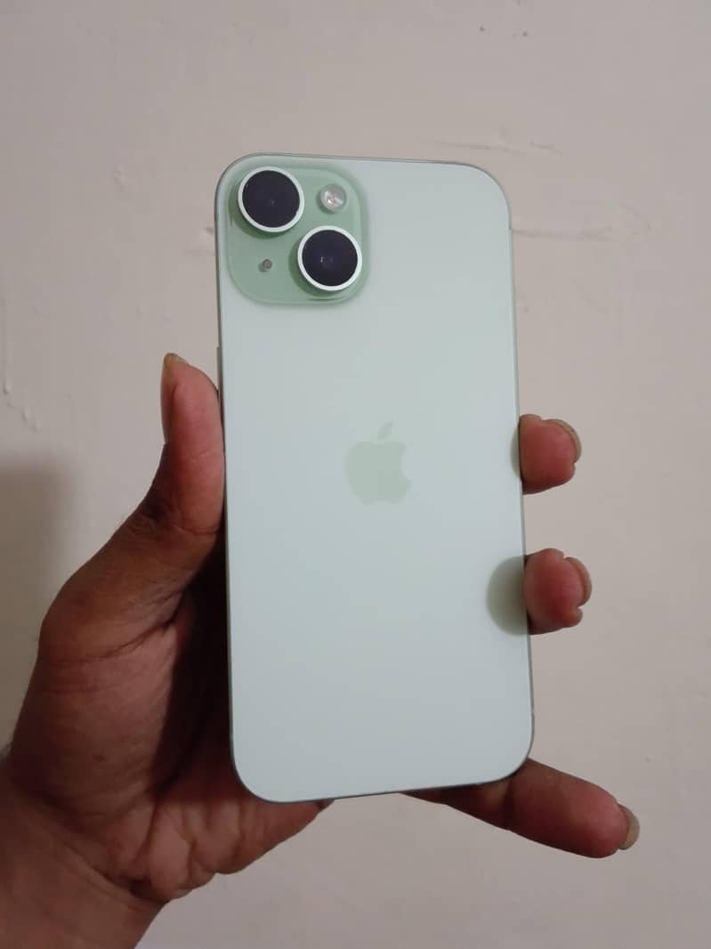 Apple iPhone 15 0