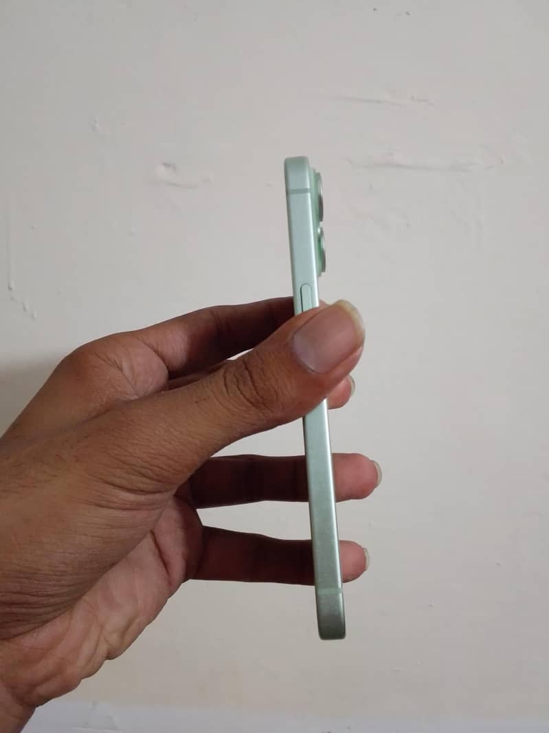 Apple iPhone 15 1