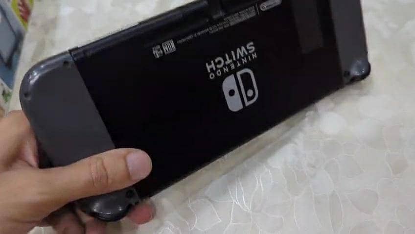 Nintendo Switch V2 with 128GB sd card 3