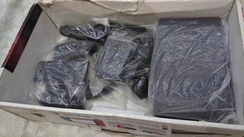Nintendo Switch V2 with 128GB sd card 5