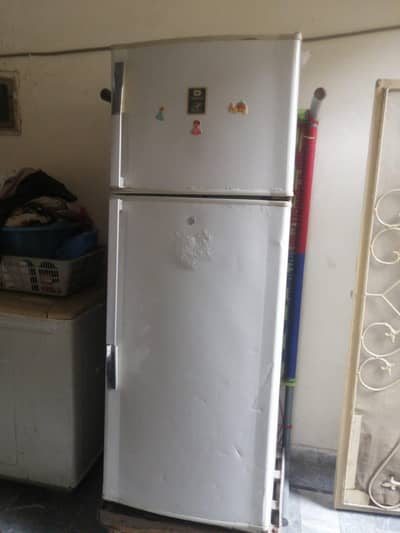 Dawlance Medium Size Fridge