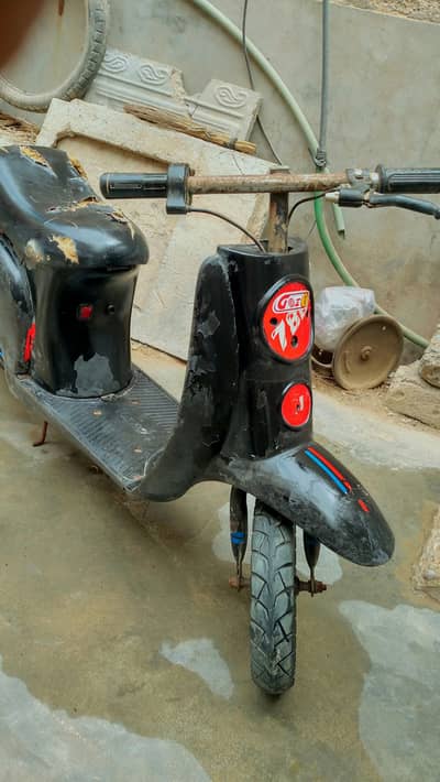 scooty