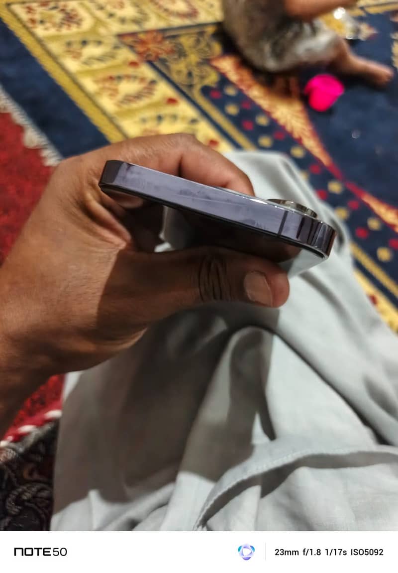 iPhone 14pro 1